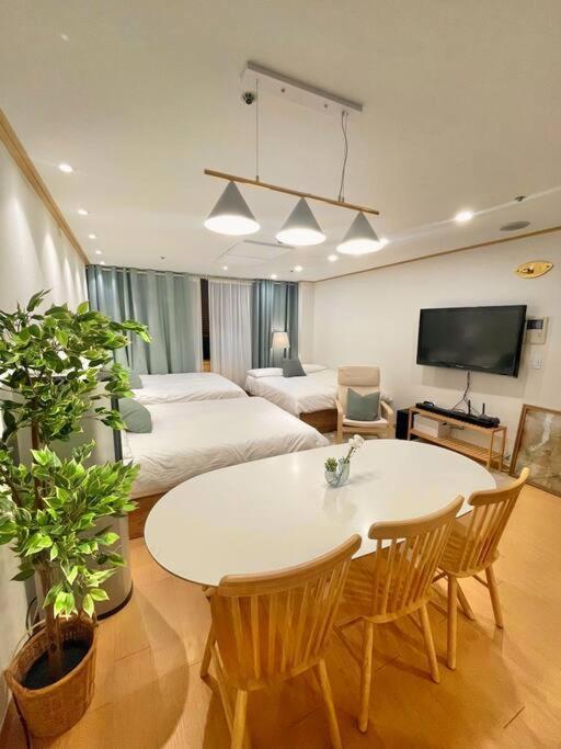 Apartment Hongdae House Seoul